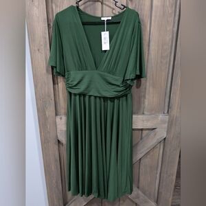 Green swing midi-dress